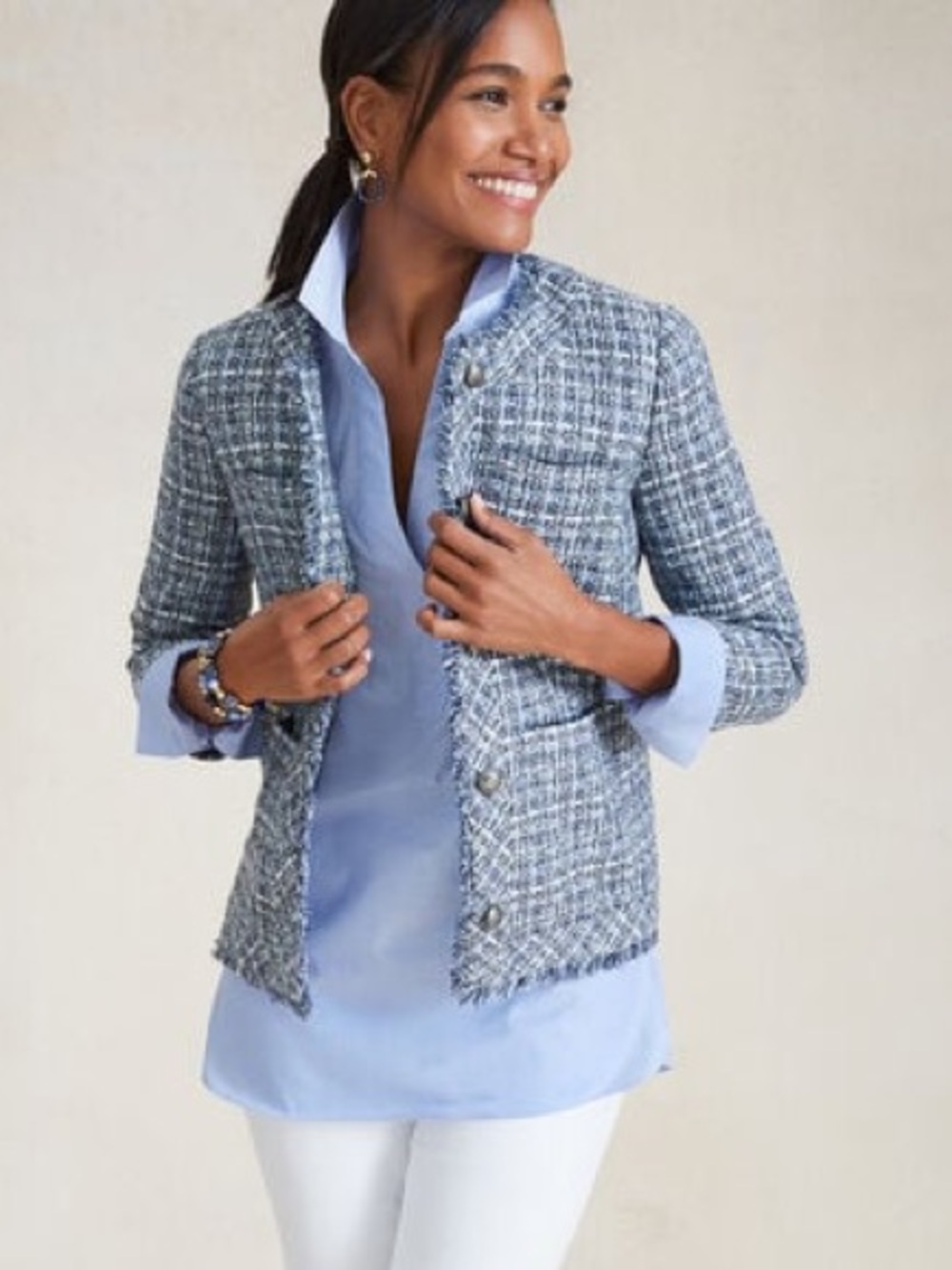 Talbots blue tweed lady jacket blazer with a silver tone button front - Picture 2 of 8